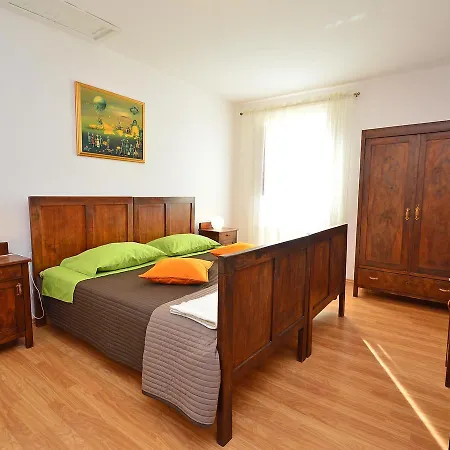 Stancija Negri By Interhome * Trget